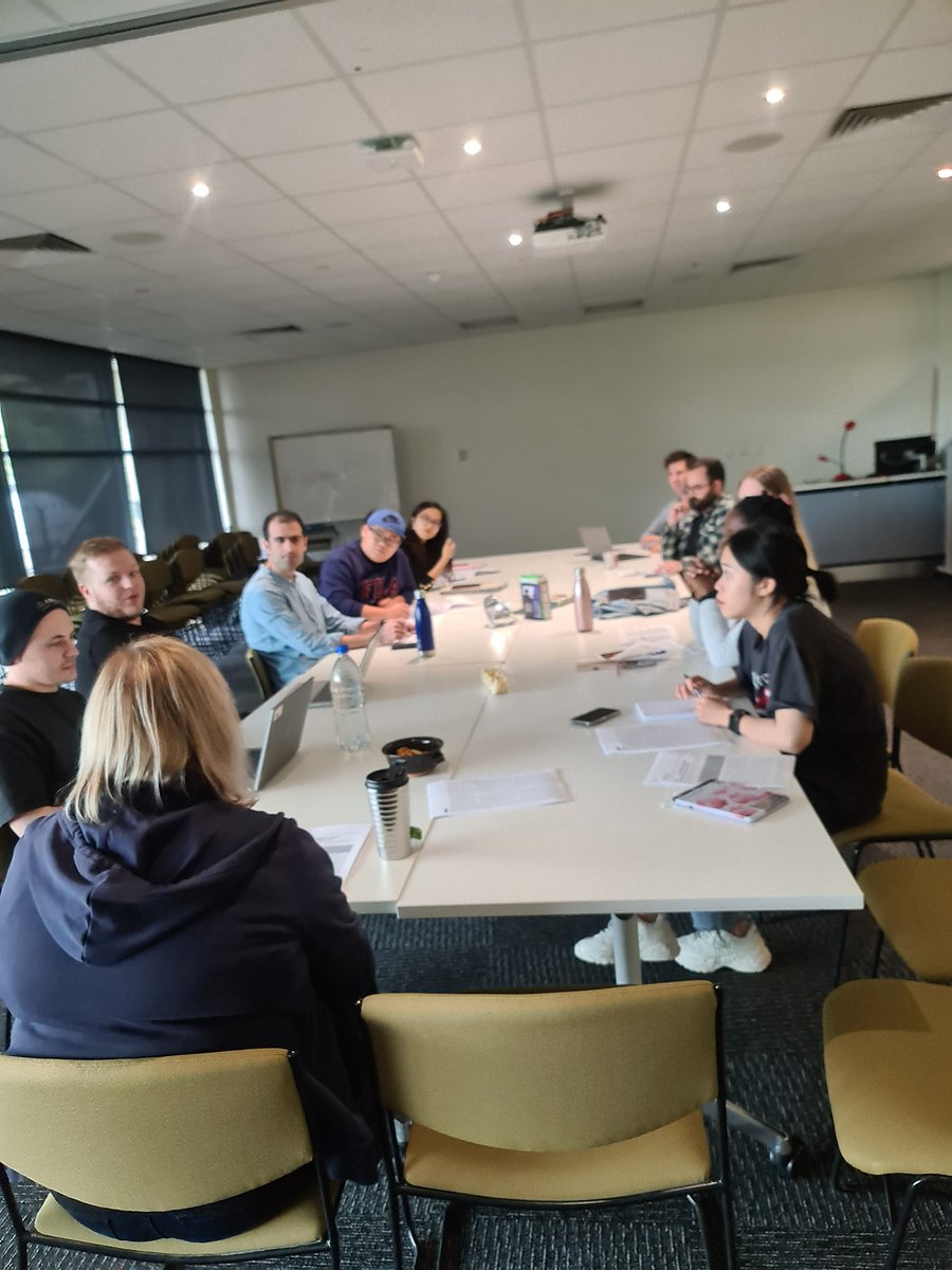 __PAWS's tweet photo. A great turnout at our second journal club yesterday! A huge thank you to @tinabianco for leading the discussion! https://t.co/a69d3PDuN2