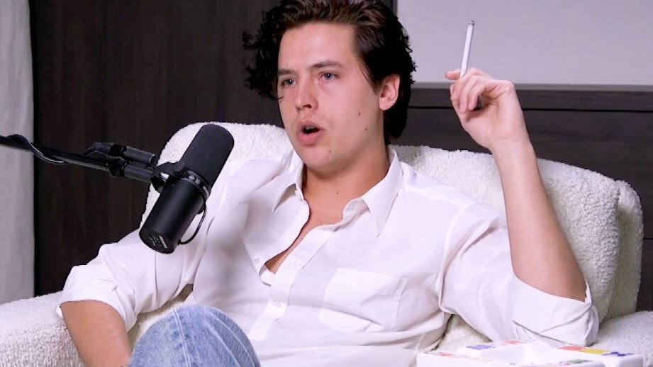 lovemesometopaz's tweet image. lili dating the guy who was mocking cole and his podcast literally 3 weeks ago is peak feminism idc