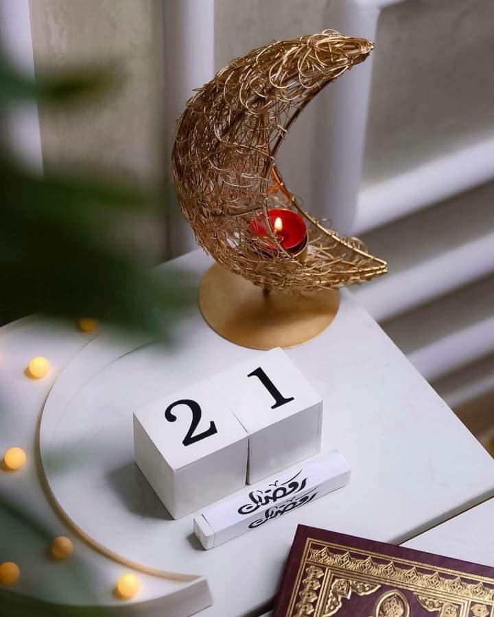 السلام علیکم
اپنے رب کو راضی کر لیں اسی رمضان میں
زندگی محتاج نہیں ہے اگلے رمضان کی۔

#Ramadan2023  
#Mubarak