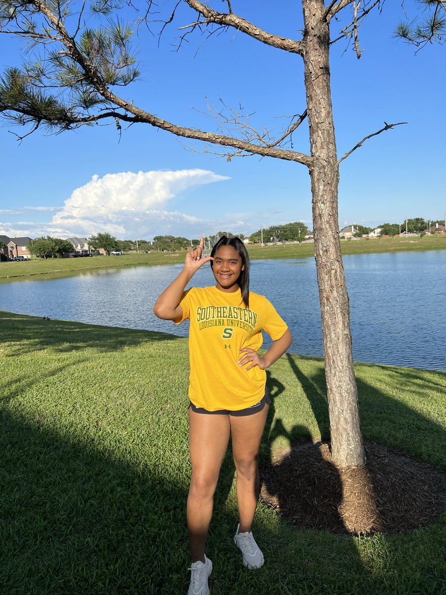 Ashley Richardson tweet media