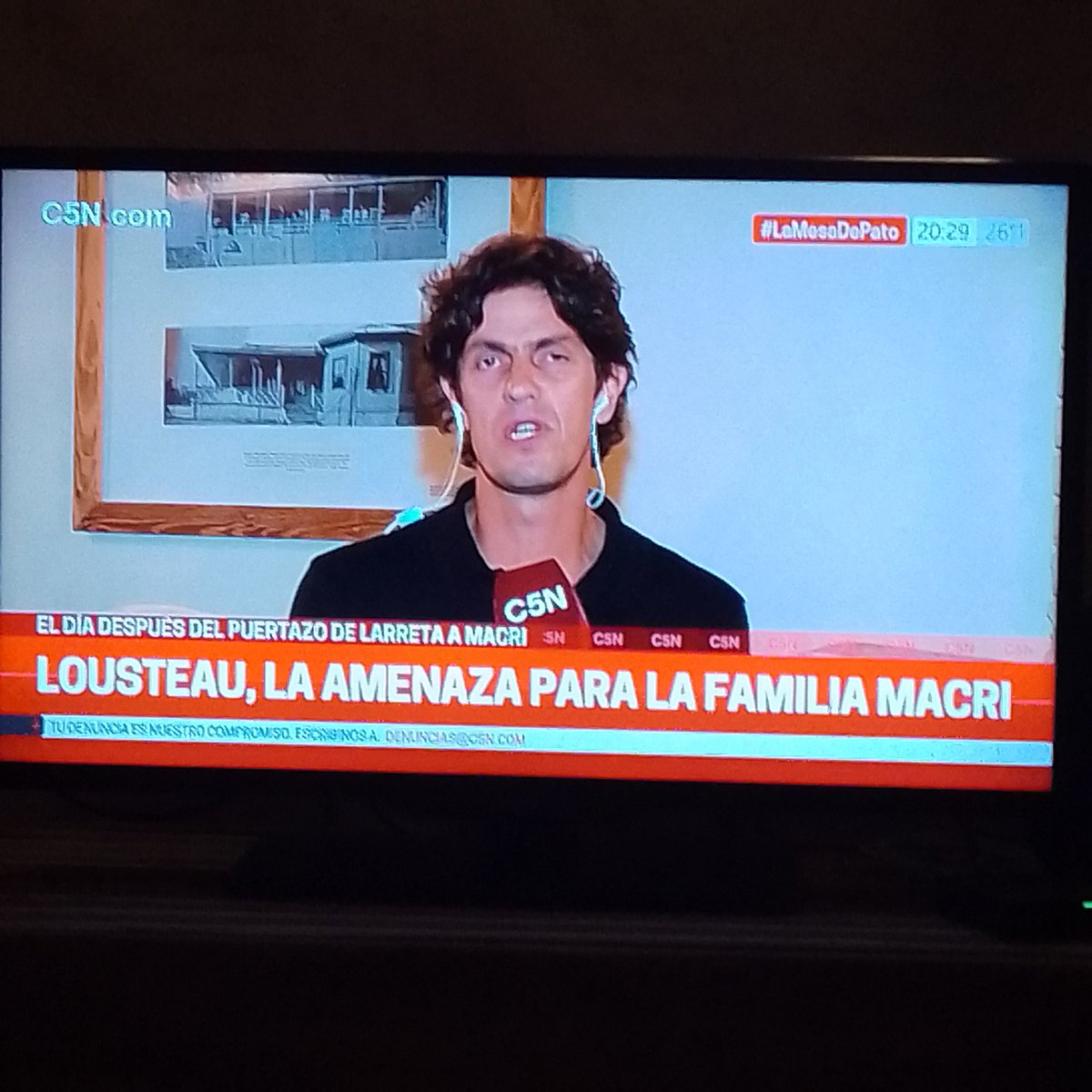mazzamazzarello's tweet photo. Le hacen la campaña en C5N. Lo tratan bieeeeen.
El, Larreta Santilli y tantos otros  son transperonistas.
Son la continuidad de lo que tenemos hoy y hace 40 años https://t.co/Q4UeLmW5Oq
