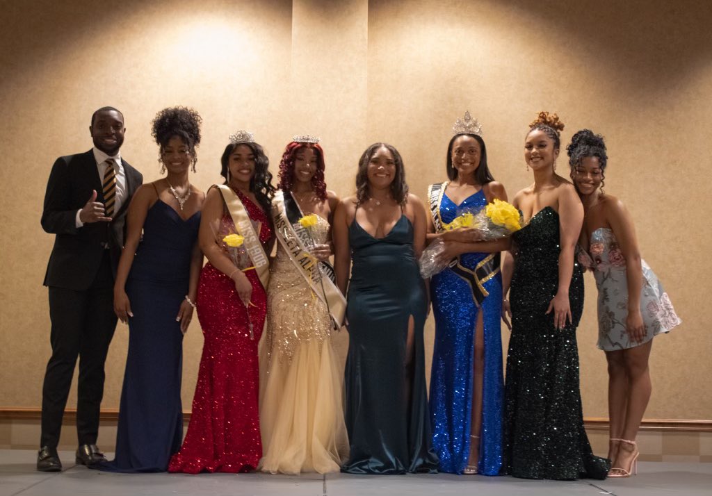 AΦA Zeta Alpha Ch. tweet media