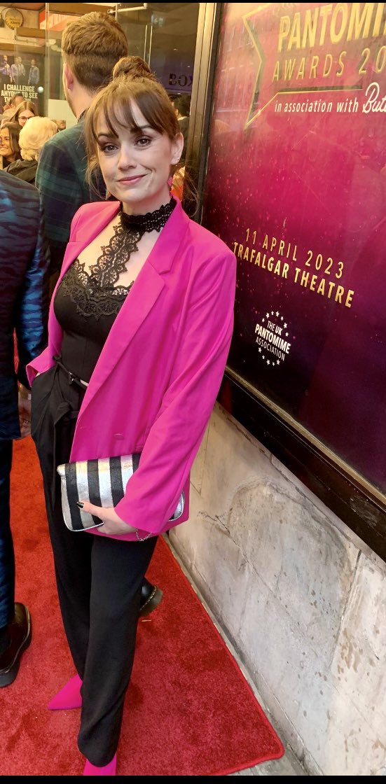 Great evening <a href="/UKPantomime/">UK Pantomime Association</a> awards 2023 . Honoured to be nominated .
Some bloody legends in that room tonight <a href="/IanMcKellen/">Ian McKellen</a> <a href="/onebiggins/">Christopher Biggins</a> 
Congrats to all the winners 🥳🥰