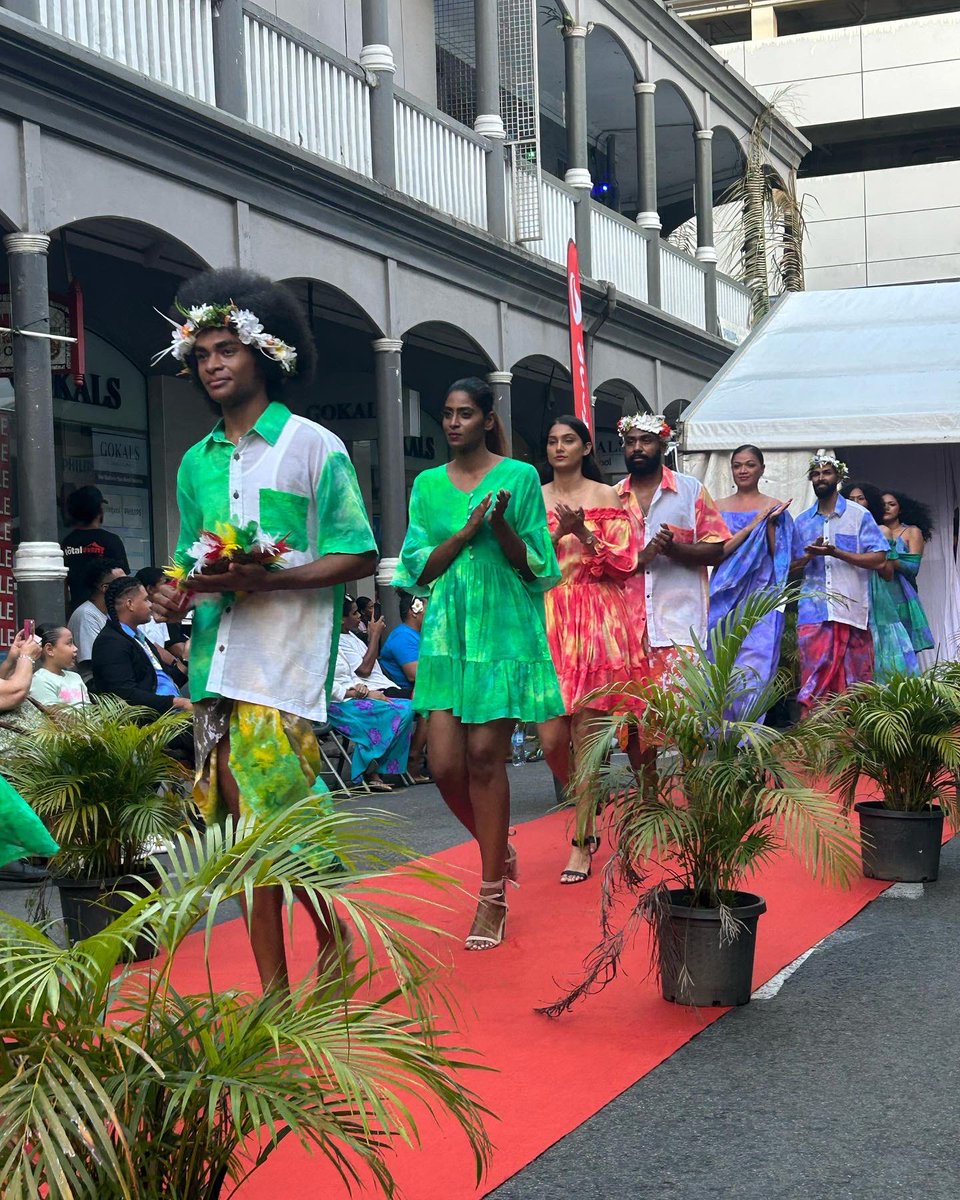 When @FijiFashion brought the runway to Pier street in the heart of Suva city!
