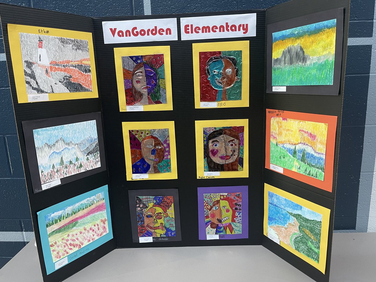 ⁦<a href="/VgEagles/">VGEagles</a>⁩ and ⁦<a href="/LakotaPreschool/">Lakota Preschool</a>⁩ really represented at tonight’s Lightup Lakota event. So proud of all the great things our students are doing! 🤩🙌🦅 #WEareLakota