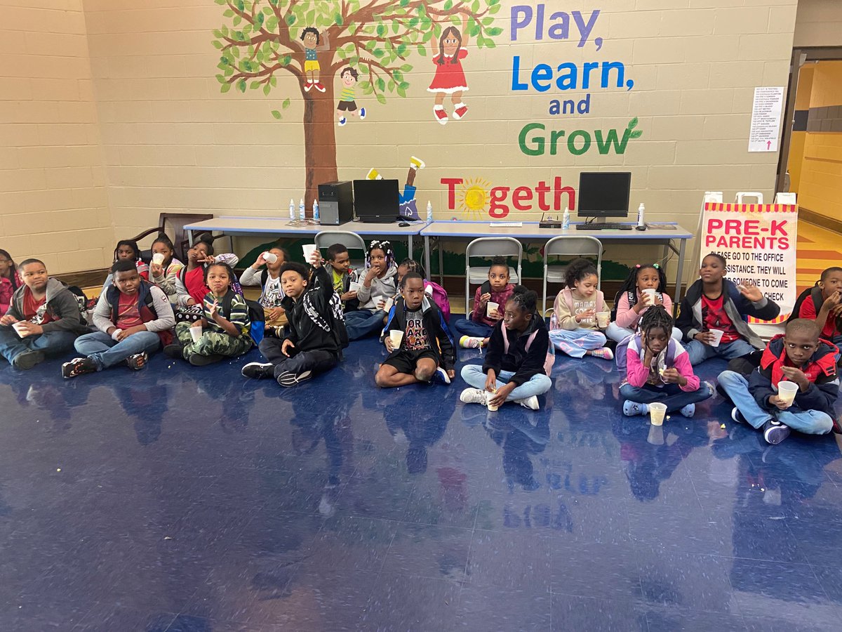 Rachel H. tweet media