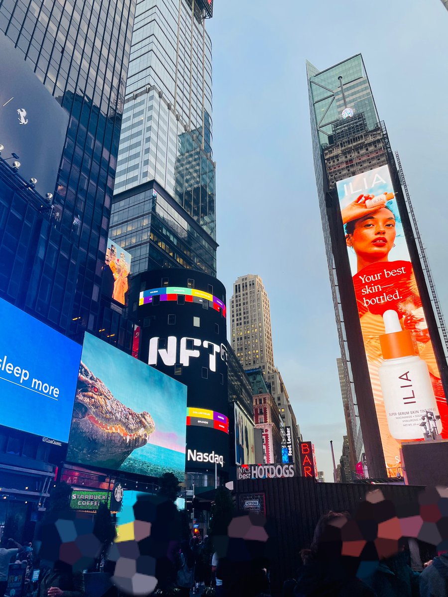Singularity0U's tweet photo. What’s up #NFTNYC 🗽🇺🇸 https://t.co/FjYi9r9RfF