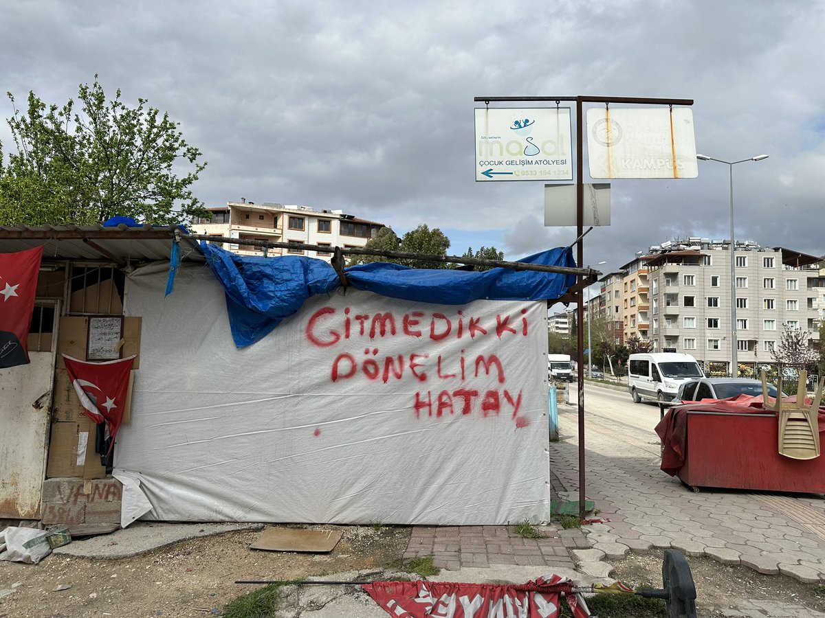 MOTuran's tweet image. Bir diğeri ise ülkemizi yasa boğan depremlerin yaralarını sarmak için çalışan STK’lara teknoloji tabanlı çözümler sunan #Tech4R platformu. Bu projelerimize destek vermek isteyenler bana ulaşabilir. 

Daha güzel günleri hep birlikte inşa edeceğimize olan inancımla…
5/5