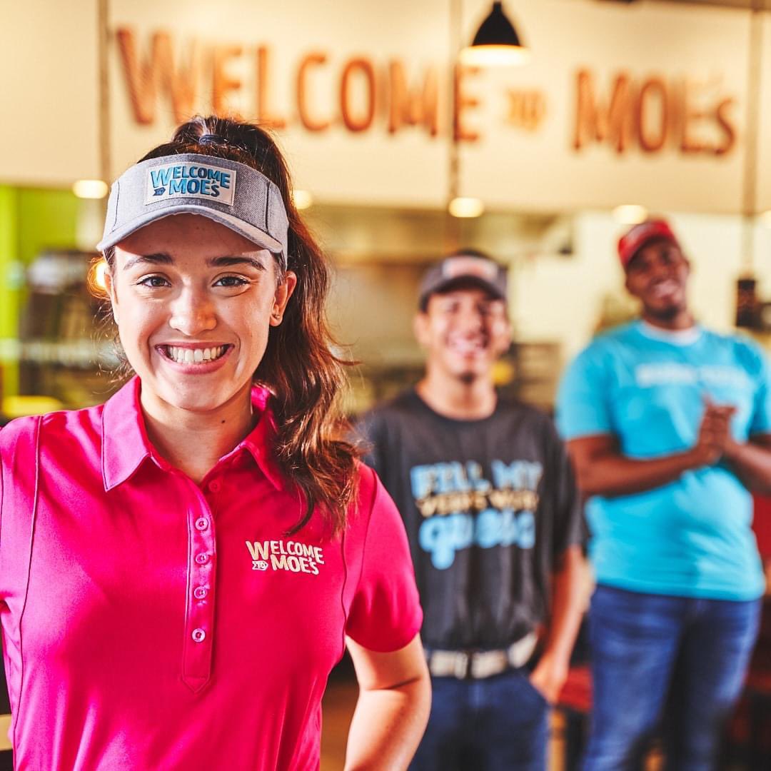 MoesHR's tweet image. Looking for a new job? We are hiring energetic and self-motivated crew members, shift leaders, assistant managers, and more! Come roll with us by applying in-store. 😄