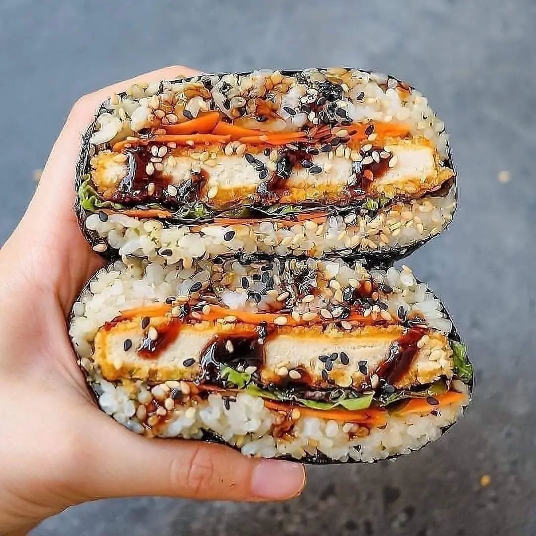 LetsEatRich1's tweet photo. Tofu Katsu Sushi Sandwiches or “Onigirazu” https://t.co/LiWINFyV89