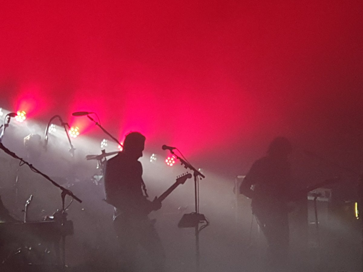 steelydan80's tweet photo. @dEUSbe @electricbrixton
Incredible gig! What a show!! https://t.co/nW85A0KReB