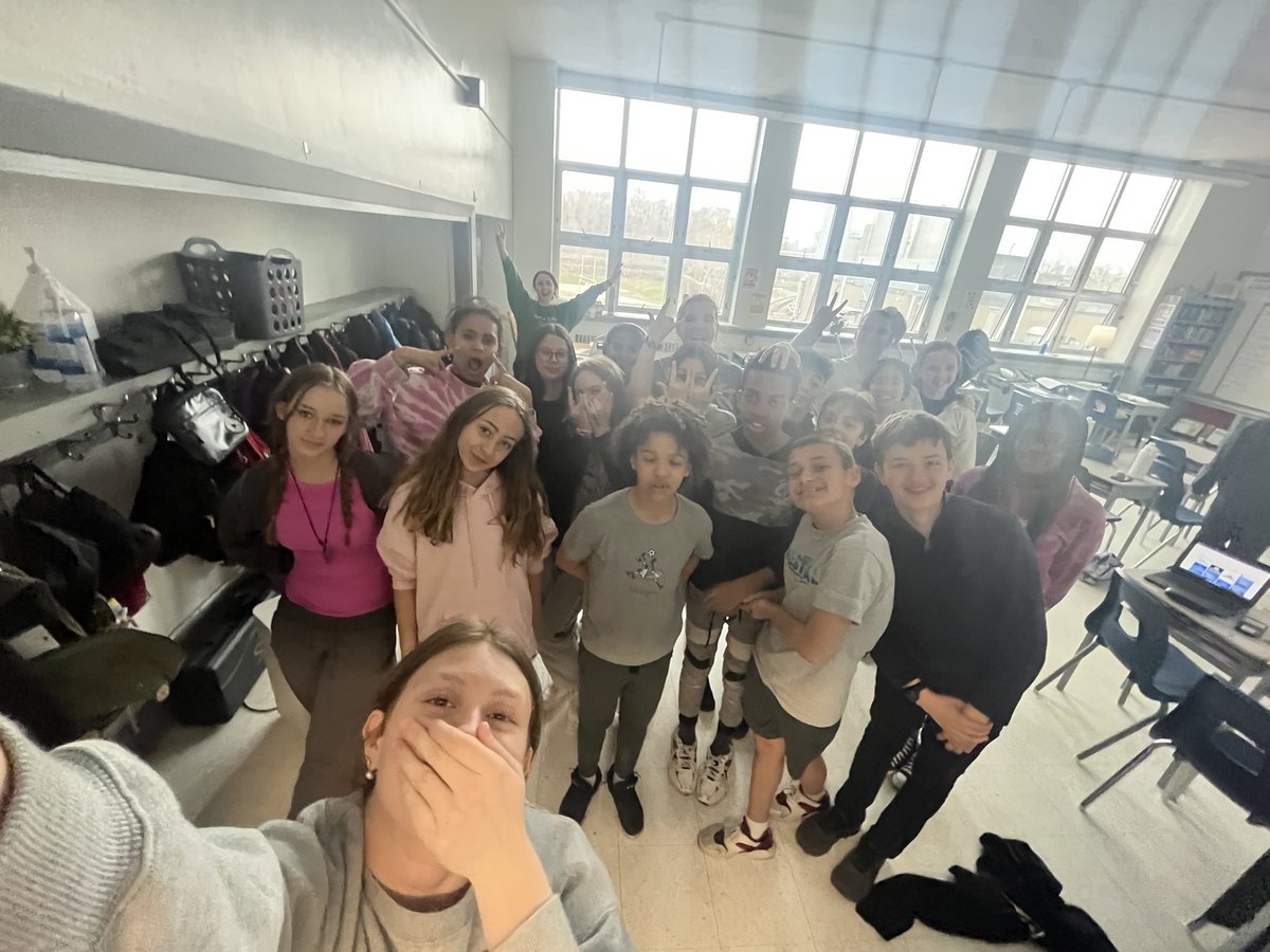 St. Leo CS tweet media