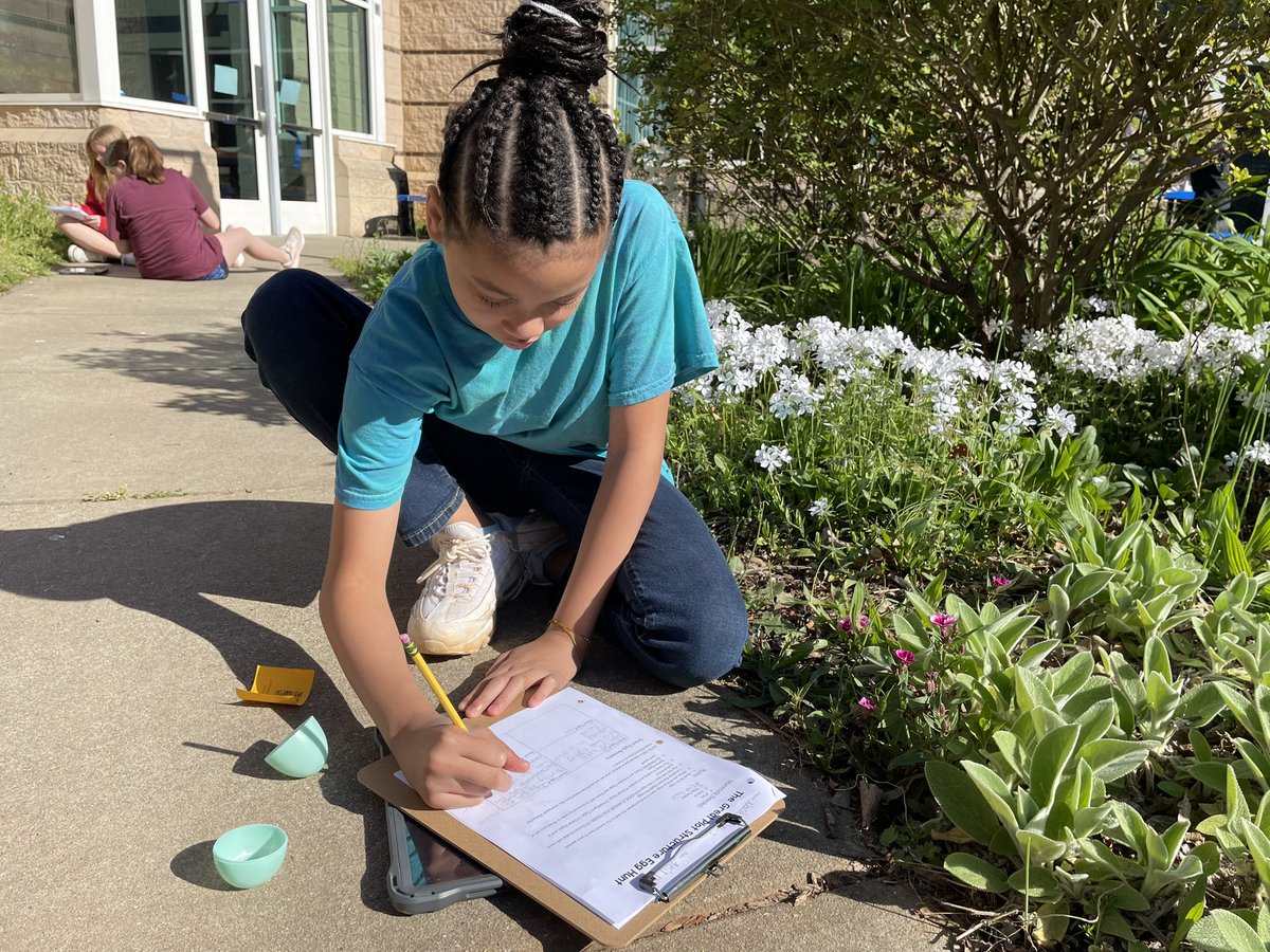 sagGEYER's tweet photo. Ms. Brooks &amp; Ms. Talley welcomed back our GMS Eagles from spring break with a story elements egg hunt. 🐣 The courtyard was buzzing with engagement! @GMSEagles https://t.co/Ew2zUd6Boz