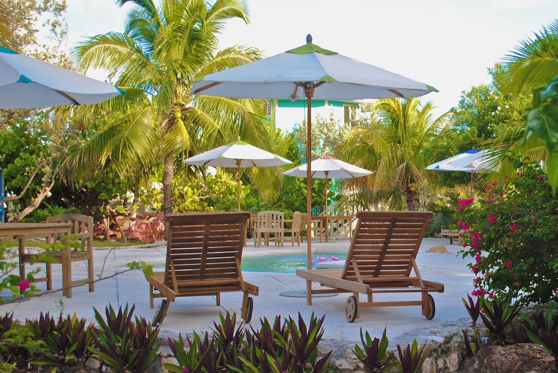 FastestExit's tweet photo. When you do the math, owning a timeshare is not a good deal. https://t.co/hg5iviMLih