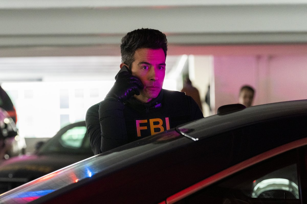 📞#TheFBIs are calling! #FBITuesday starts NOW, starting with an all-new #FBICBS. Tune in!