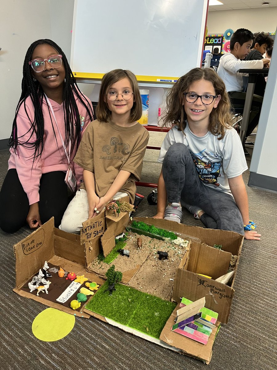 Kara Singleton tweet media