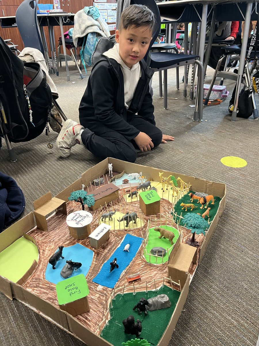 Kara Singleton (@k_singleton123) on Twitter photo Our GT students did a fantastic job on their 3D zoo projects, and they got to showcase their hard work tonight! <a href="/CFISDWells/">Wells Elementary</a> #ExploreWells Our GT students did a fantastic job on their 3D zoo projects, and they got to showcase their hard work tonight! <a href="/CFISDWells/">Wells Elementary</a> #ExploreWells