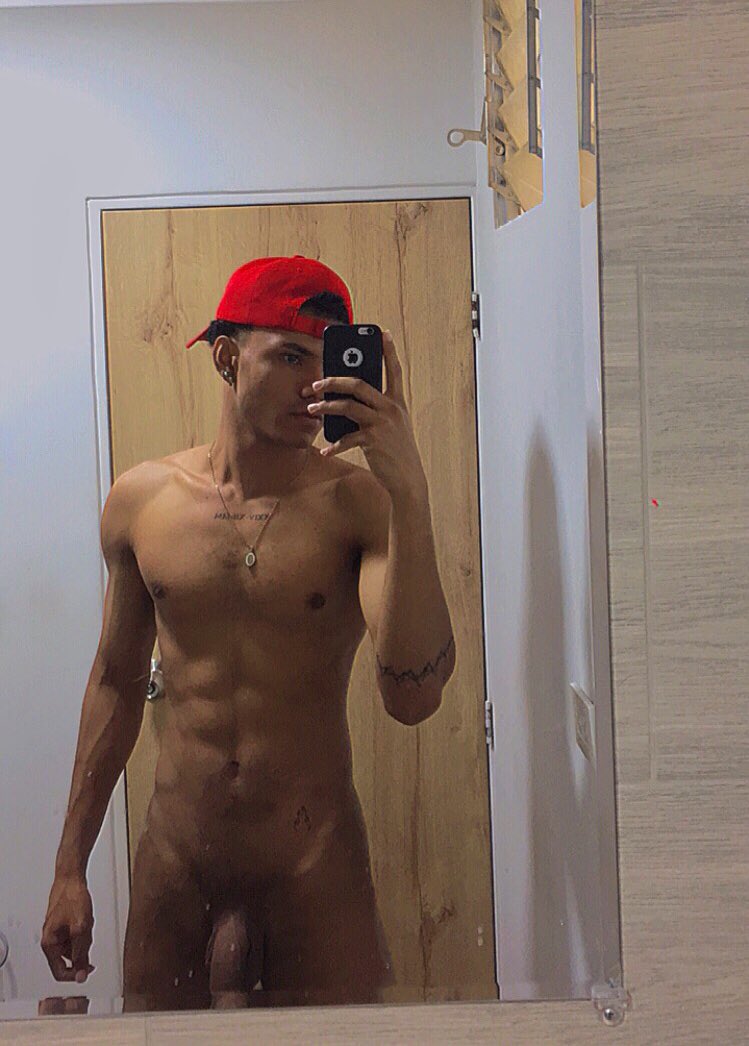 AndrescHotxxx's tweet photo. ¿Te gustan los morenos?😛😈

Suscríbete a mi https://t.co/2TANDbWyZE https://t.co/Df49rxqOiG