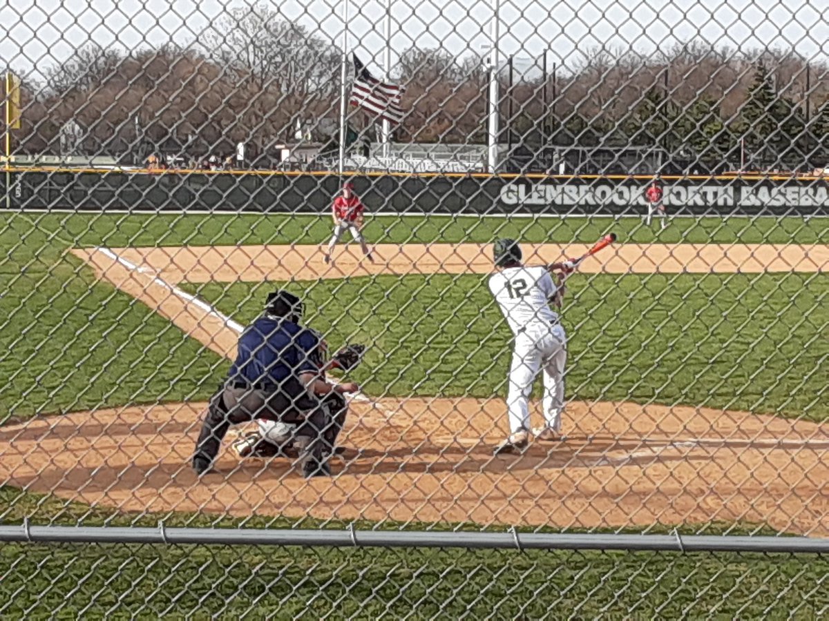 mjnowsports's tweet photo. Glenbrook North 3 Deerfield 2

Kevin Geake scores on a walkoff wild pitch.

Spencer Geake: 2/4, RBI single
Blake Telpner: 2/3, leadoff 3B in the 7th
Colin Roche: 6.2 IP, 6 H, 2 ER, BB, 12 K

Alex Fern: 1/4, RBI single
Gavin Picklin: 2/3, 2B
Mac Jones: 6.2 IP, 5 H, 3 ER, 2 BB, 3 K https://t.co/dch475RbNQ