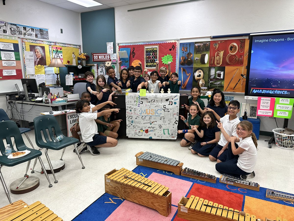Congratulations to 3rd grade, Homeroom - Mrs. Benevides, for winning our 'Music In Our Schools Month Poster Contest' @BinksForestES‼️ The class earned a pizza party in the Music Room! @NAfME @FLMusicED @pbcsd @MichellaLevy @Clevemaloon @MsKarenBerard @#MusicInOurSchoolsMonth