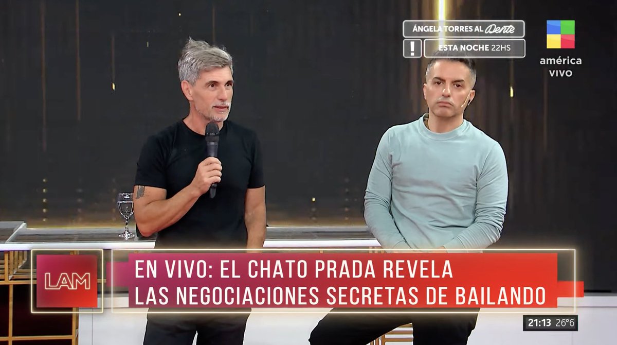 eeemiliano's tweet photo. Chato Prada: "me gusta @cotyrommero para el #Bailando2023"
#LAM https://t.co/yDLj5vQgjr