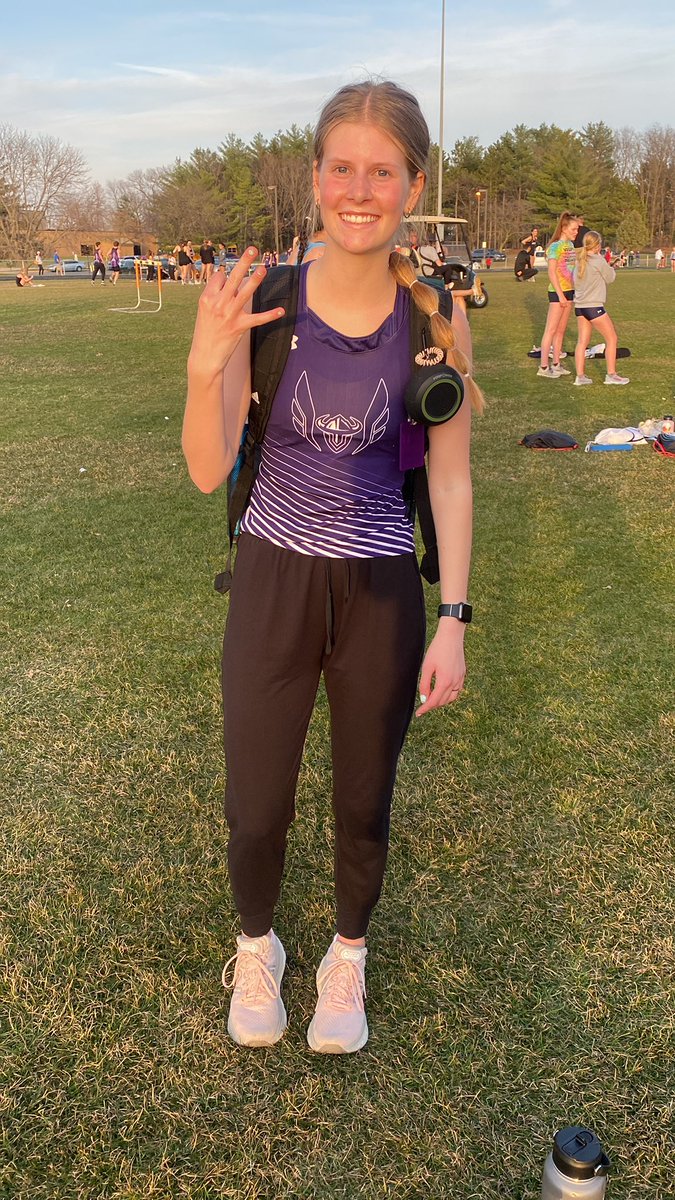 Stoughton Track and Field tweet media
