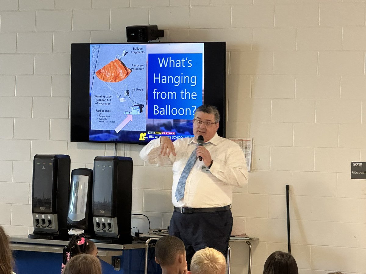 MrsM_Ward's tweet photo. @OakviewElem 2s learned more about meteorology &amp; weather tools from @BigweatherABC11 today. We are grateful he was able to share his knowledge &amp; time with us. #owlsome https://t.co/lg3hNUw7Fa