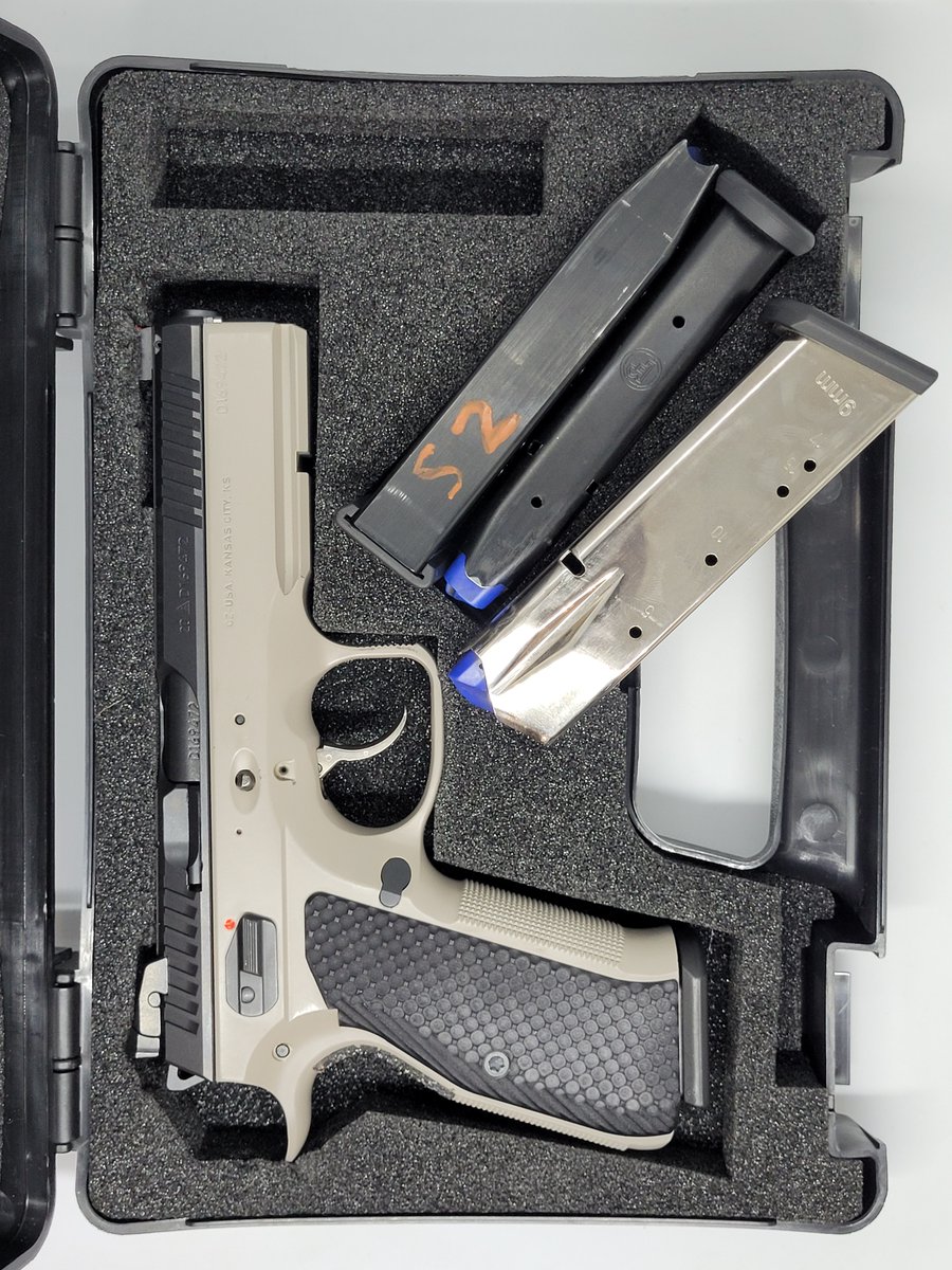 JuggernautArms's tweet photo. CZ Shadow 2 9mm (4)17rd mags
#PennyAuction #NoReserve #Gunbroker
#JuggernautArms #Reno #Nevada
https://t.co/kpcvu3xnqN https://t.co/cDUg7WSpg4
