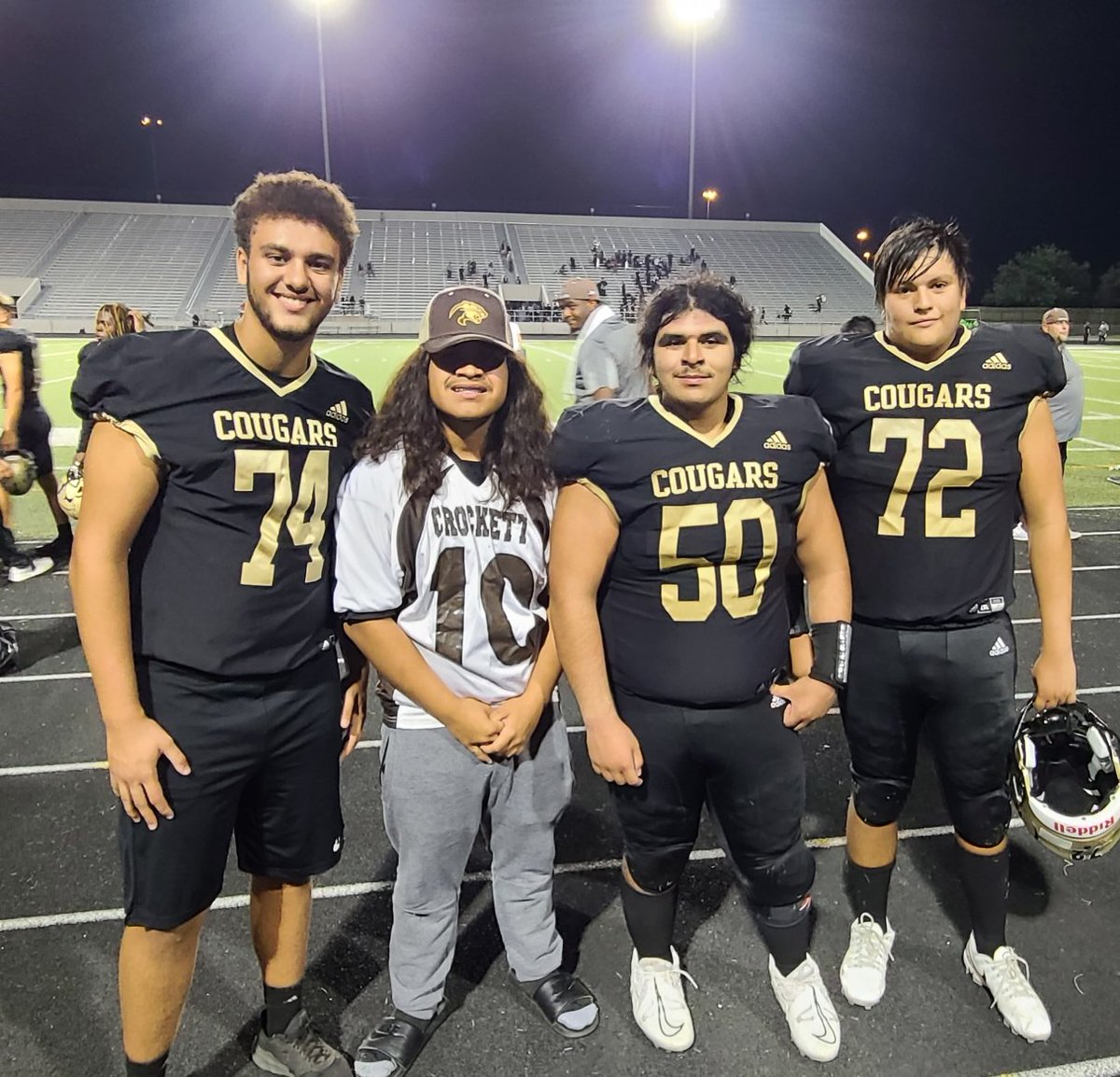 76Alejandro_G's tweet photo. I want to thank my family and friends for supporting me in everything I do. I also want to thank my Crockett coaches for helping me become the man I am today. Thank you to the coaches of Southwestern for believing in me and giving me a chance!
#GoPirates 
#GiveNoQuarter https://t.co/hPTasbSFU9