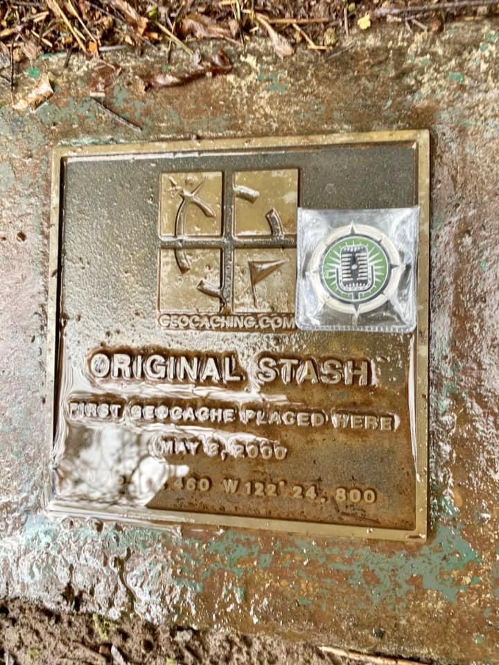 Congratulations to Gary on his 3,000th find at a very special location!

#geocaching #geocache #geocachetalk