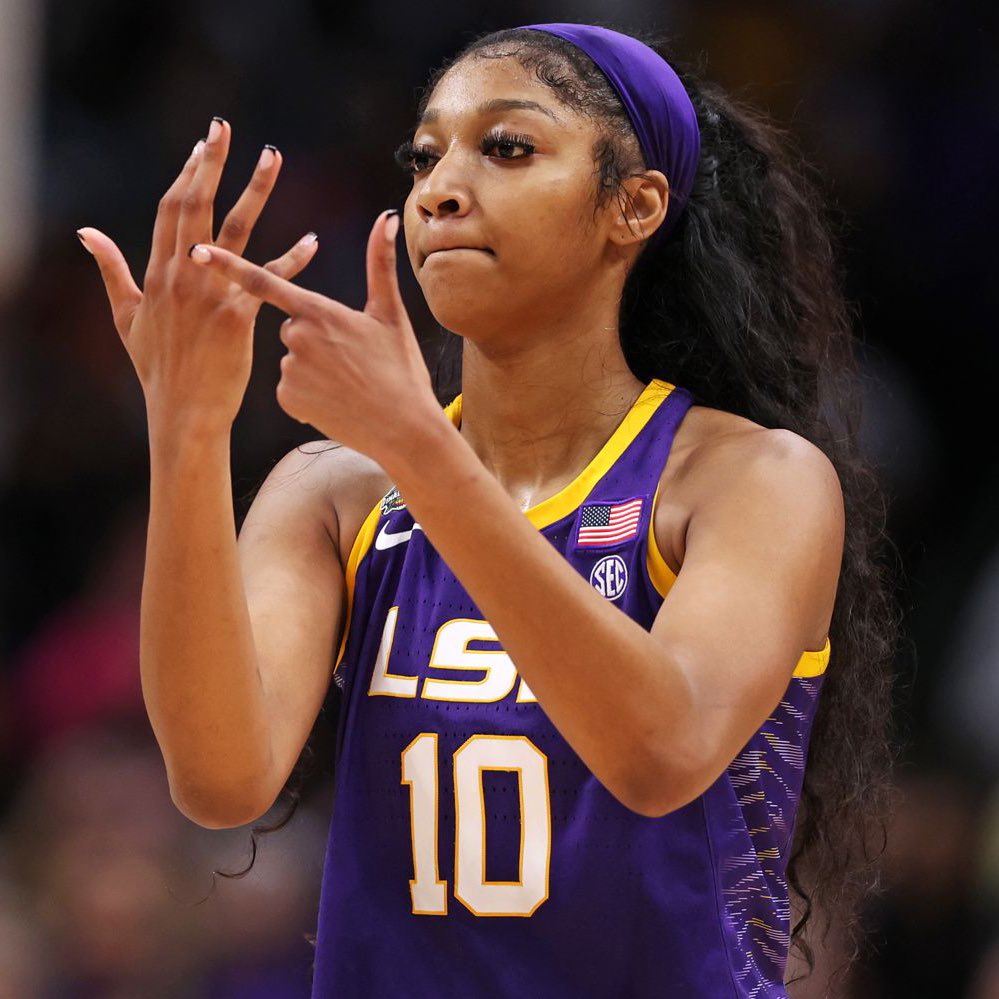 Klay Thompson whenever an NBA opponent breathes out loud