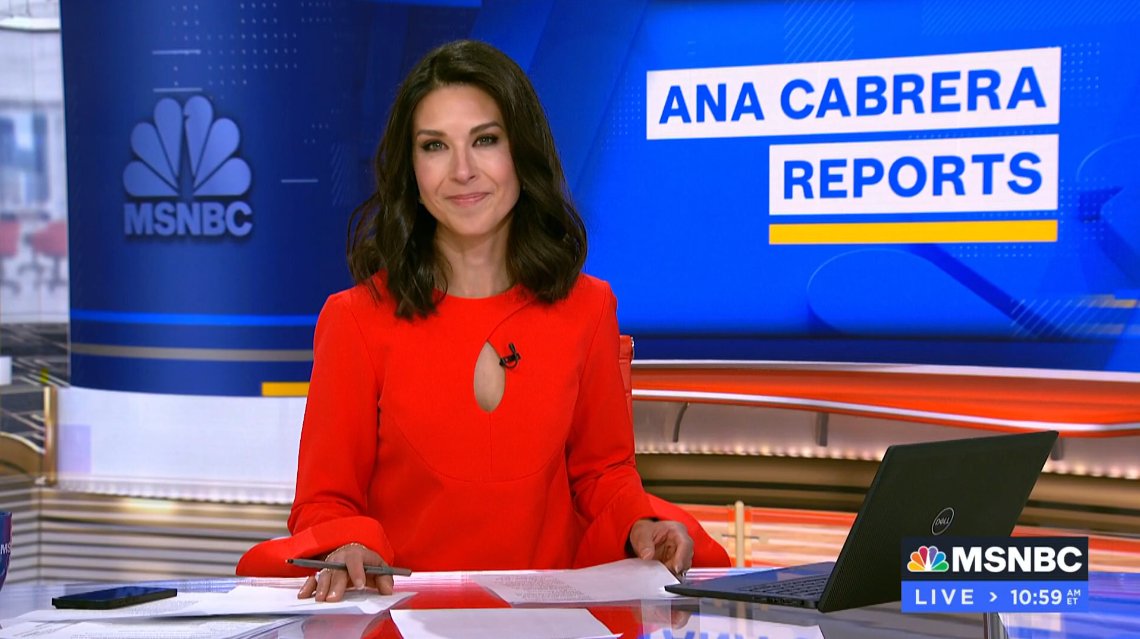 bigcheaptrickfa's tweet photo. Found You @AnaCabrera! Wishing you the very best in your new home! MSNBC looks good on you! Washington State loves you! Go Cougs! #WSU #AnaCabrera #MSNBC https://t.co/dv0ijnrSIC
