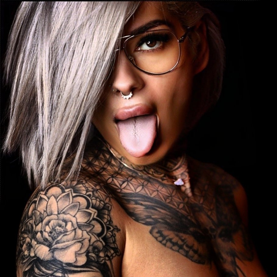 TheInkedRose's tweet photo. #НоваСнимкаНаПрофила https://t.co/jPthC4srUI