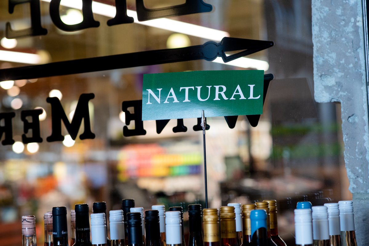 Turn over a new leaf this Spring with Vancouver's most extensive selection of eco-friendly wines! 🍃