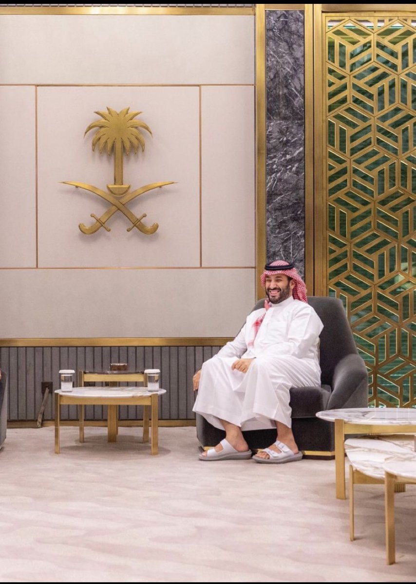 الله يحفظك ياسيدي ويديمك ذخر لنا  وجه السعد