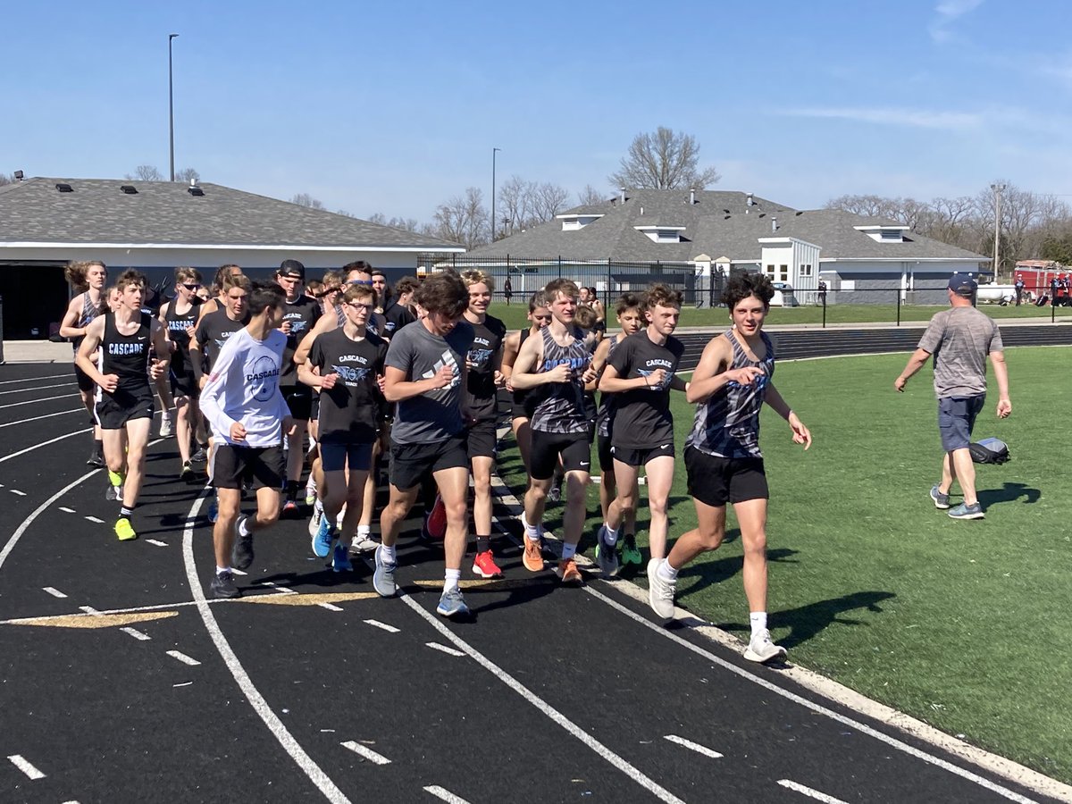 CascadeTandF's tweet photo. First home outdoor meet of the season.  Lots of PRs tonight.  Both Cadet men and women won tonight. https://t.co/VIifKBkBNA
