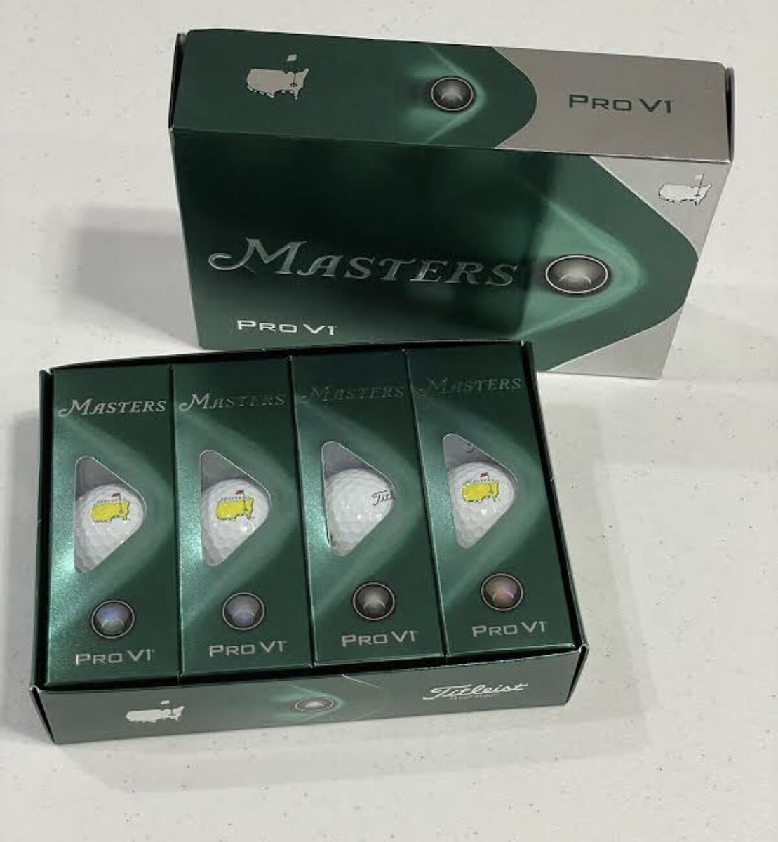 🚨 GIVEAWAY 🚨 We’re giving away a dozen Masters themed Titleist Pro-V1 golf balls RETWEET & Follow @DrunkByTheTurn_ to enter Will announce winner Friday @ noon ET 🍻