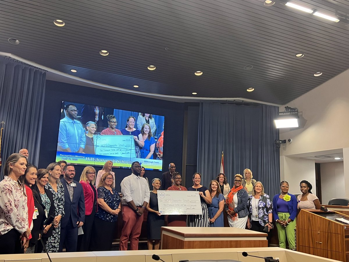 So proud of <a href="/BrowardElem/">Broward Elementary</a> and <a href="/Mrsjp7/">MrsJP</a> for all their hard work and efforts in building amazing community partners. Support and community are everything! Thank you! #supportcommunityschools #createopportunities #findsolutions <a href="/TransformHCPS/">HCPS Transformation Network</a>