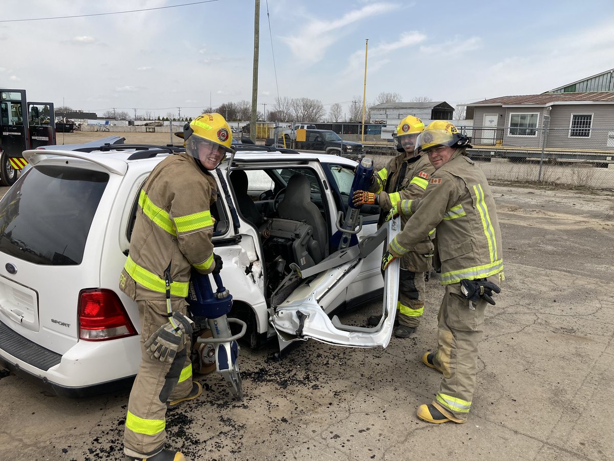 Chatham-Kent Fire Fighters tweet media