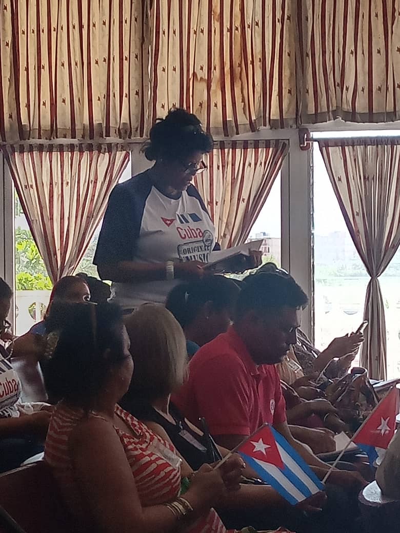 AnelisCeruto's tweet photo. Primera plenaria del Cté Prov de La Habana del Sindicato Civiles de la Defensa. 
Viva el primero de Mayo https://t.co/eHbjP9sW20