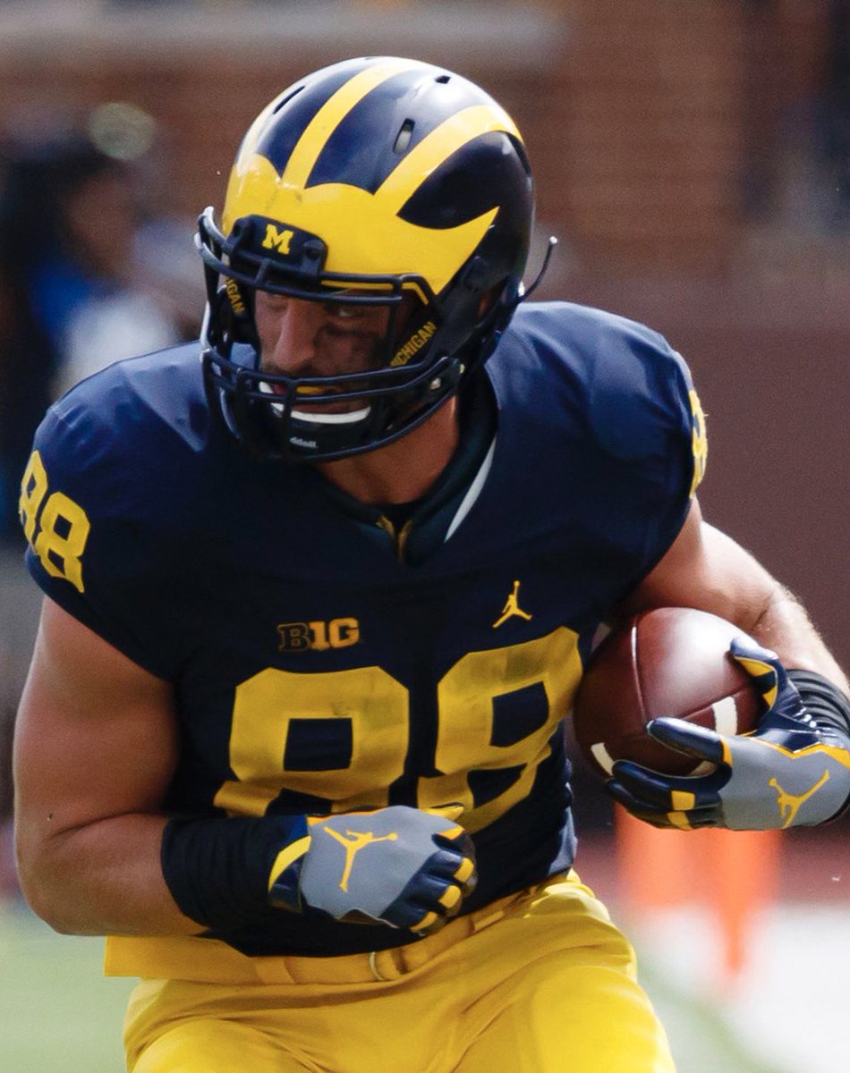 After a great call with <a href="/grant_newsome/">Grant Newsome</a> I am excited to announce that I have received an offer from the University of Michigan! <a href="/CoachJim4UM/">Coach Harbaugh</a>  <a href="/CoachMikeElston/">Mike Elston</a> <a href="/Coach_SMoore/">Sherrone Moore</a> <a href="/UMichFootball/">Michigan Football</a>