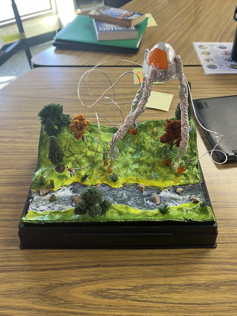 theabcsofmissv's tweet image. Creativity has been at an all-time high in PI the past week. Check out some of the amazing “Create a Scene” from our last 5PI Book, The White Mountains. #partnersingrowth