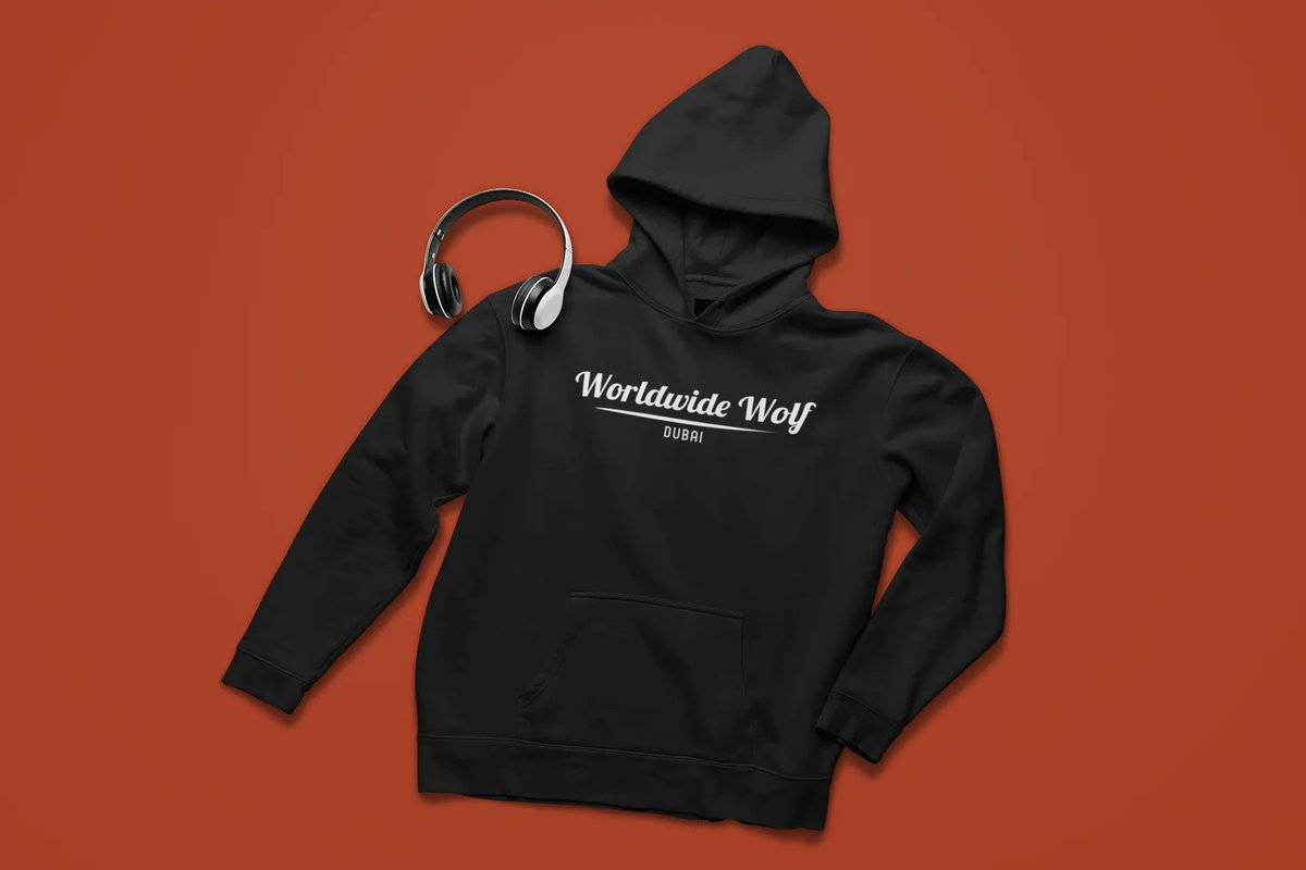 'worldwide wolf' Men's hoodie | Dubai edition (black) buff.ly/3xiNodO