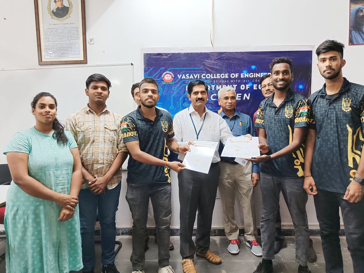HydraBotz's tweet photo. Champions of
Robo soccer 🏆
Rc plane 🏆
at Acumen 23
#HydraBotz #HailHydra⚡ #IndianRobotics #Robotics https://t.co/elYe0C0O6r