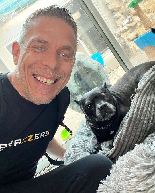 Happy #NationalPetDay from Bella and I 🤍  @Brazzers https://t.co/ZFjx9dc9g0<a href="/tag/nationalpetday"class="tags">#NationalPetDay</a><a class="tags" href="/tag/brazzers">@brazzers</a>