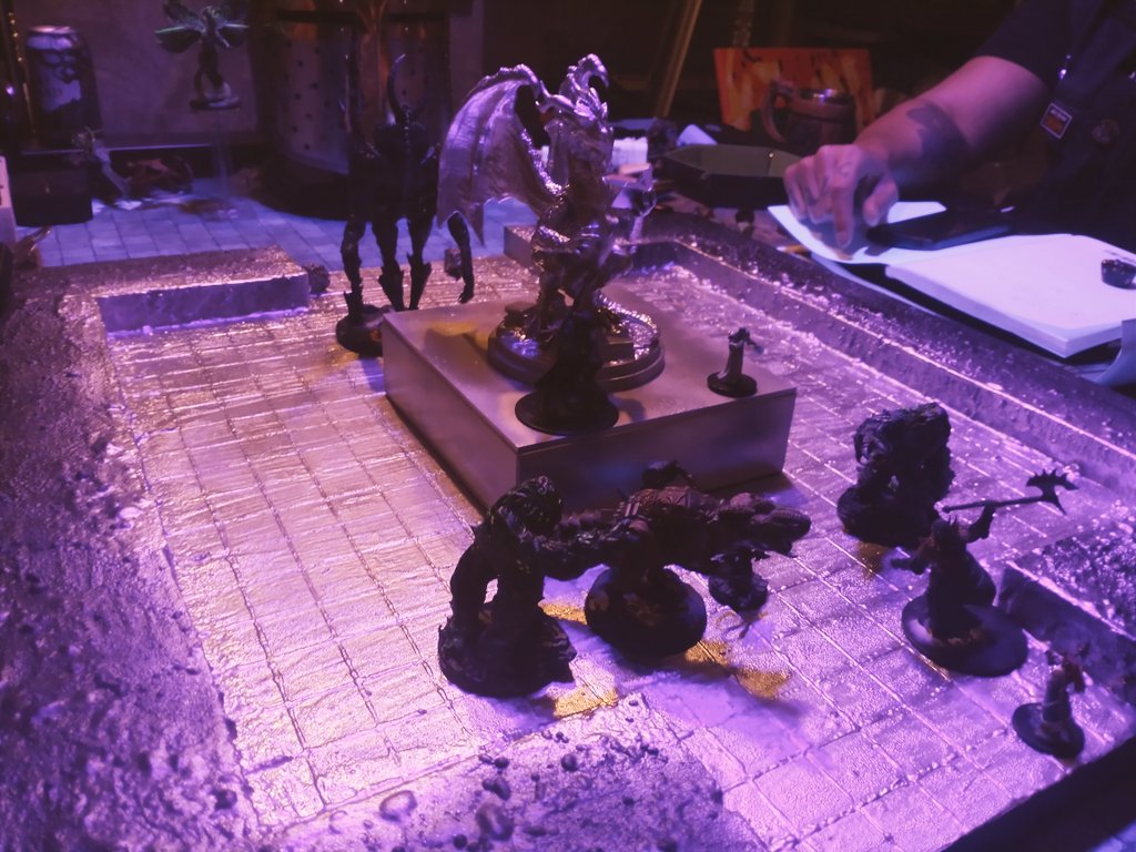 KoAesir's tweet photo. My DM is nuts! #explorersguidetowildemount #DnD #envtuber https://t.co/2D6DVdzjxJ