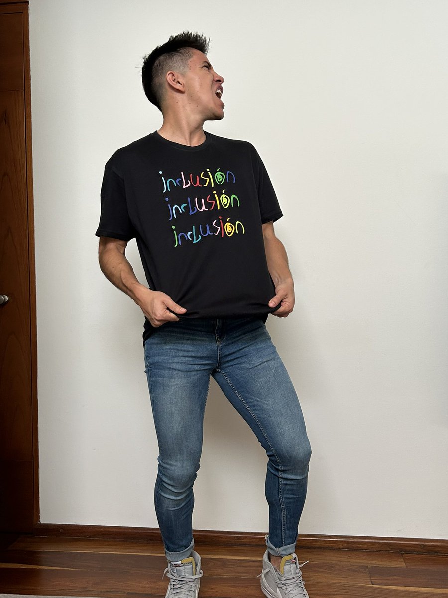 Festejo de gol por el autismo ⚡️😆💙

#abrilmesdelautismo
#autismo
#autista
#inclusion
#neurodiversidad
#mihermanoluca
#miamigoluca
<a href="/mihermanoluca/">My Brother Luca</a> 

El autismo no es una enfermedad , es parte de la diversidad humana