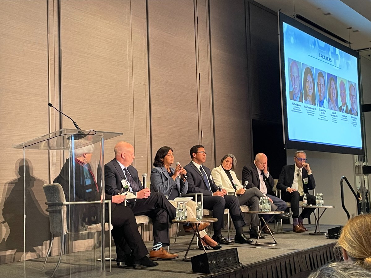 KimMeredith1's tweet photo. What an inspiring morning at the @SFBusinessTimes forum, Future of Healthcare, hearing from so many leaders in #healthequity https://t.co/TMbilm3WJ7