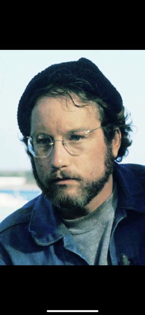 ProtonShark75's tweet photo. RT the character vs how you cosplayed them. #MattHooper #Jaws https://t.co/4vfAa2q971