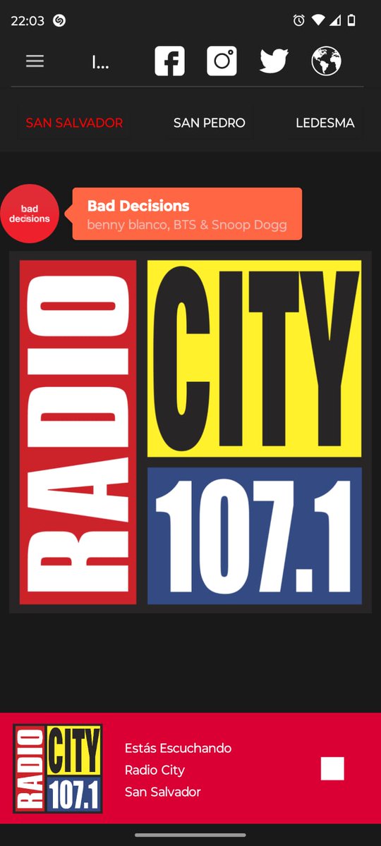telmalila's tweet photo. acá disfrutando de la buena música de @radiocity desde mí app! Gracias por la buena onda de siempre" genia clau 😊😊 como amamos #baddecisionswithbts 💜 https://t.co/uWezre6exw